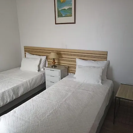 Quinta Do Araujo - *